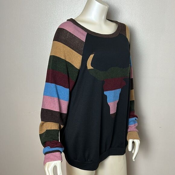 Women’s FANTASTIC FAWN shirt top sweater size large bull Texas stripes r… - Picture 2 of 5